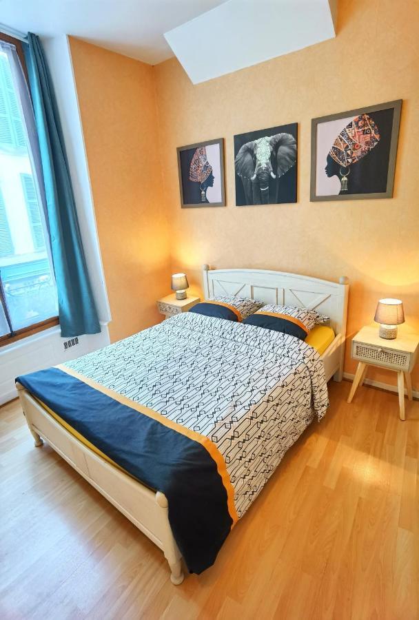 Charmant T2 Meuble Quartier Chateau De 波城 外观 照片